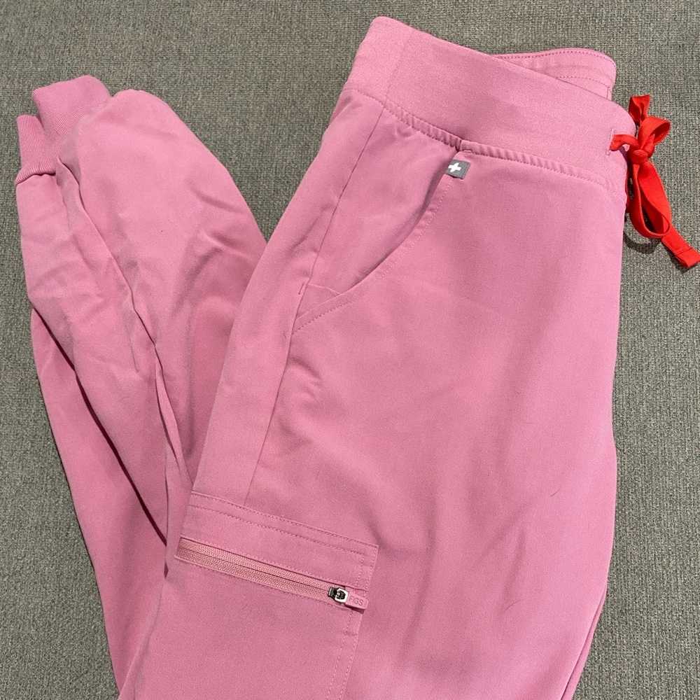 CHALK PINK FIGS JOGGER BOTTOMS